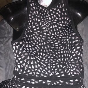 Massimo Cute cocktail dress hidden zipper stretchy material womens size Med